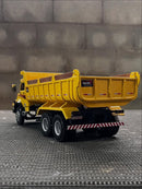 Miniatura Caminhão Mercedes-Benz 1313 Trucado Caçamba – Escala 1/24