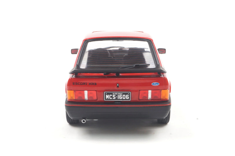 Ford Escort XR3 (1987) - Vermelho - California Classics