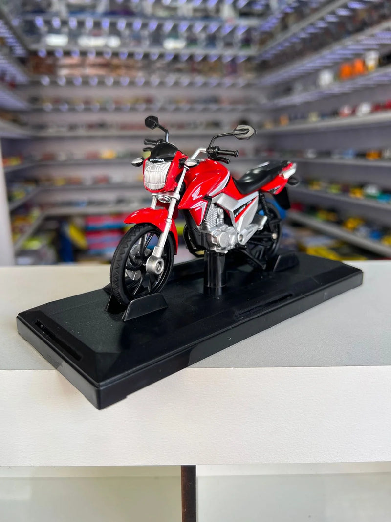 Moto Honda CG Titan 160 (2016) - Vermelha - California Toys
