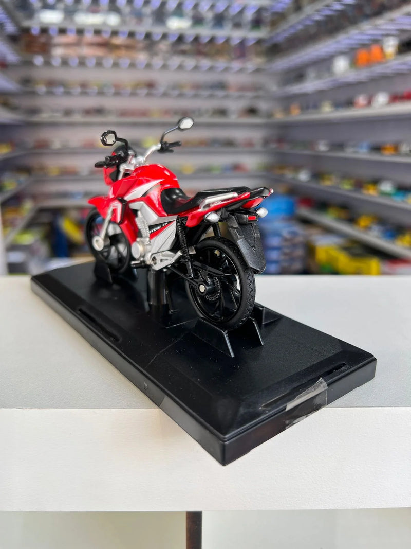 Moto Honda CG Titan 160 (2016) - Vermelha - California Toys