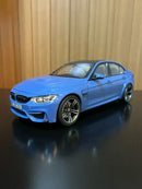 BMW M3 F80 Competition Azul
