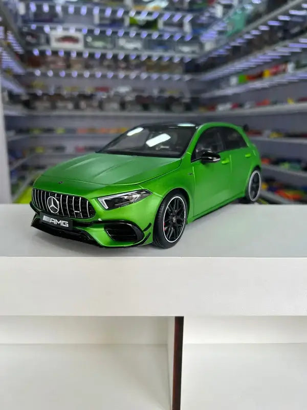 Mercedes-Benz AMG A45 S  Limited Edition Verde