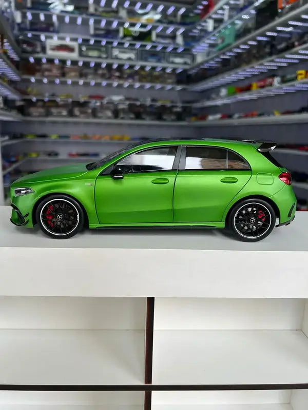 Mercedes-Benz AMG A45 S  Limited Edition Verde